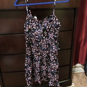 NWT.  Express Floral dress Size Medium